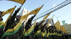 المقاومة ترفض إملاءات الحكومة ووسائل الإعلام العبرية تترقّب “تحوّلًا تاريخيًا” 3 المقاومة ترفض إملاءات الحكومة ووسائل الإعلام العبرية تترقّب “تحوّلًا تاريخيًا”