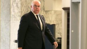 وزير الاتصالات للعاملين في مجال “الاقتصاد الرقمي”: عودوا الى لبنان 3 وزير الاتصالات للعاملين في مجال “الاقتصاد الرقمي”: عودوا الى لبنان