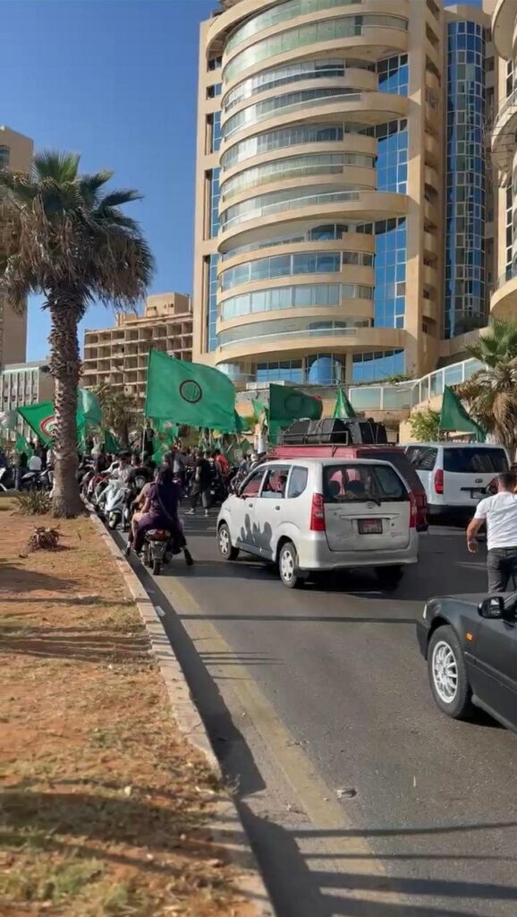 وصول مناصري أمل الى عين التينة والجيش يمنعهم من التقدم باتجاه وسط بيروت