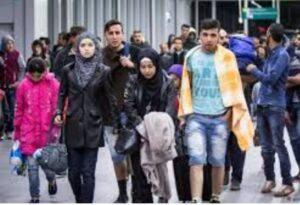 الأمين العام للمجلس النرويجي للاجئين :النازحين السوريين بأمكانهم العودة الي سوريا 3 الأمين العام للمجلس النرويجي للاجئين :النازحين السوريين بأمكانهم العودة الي سوريا