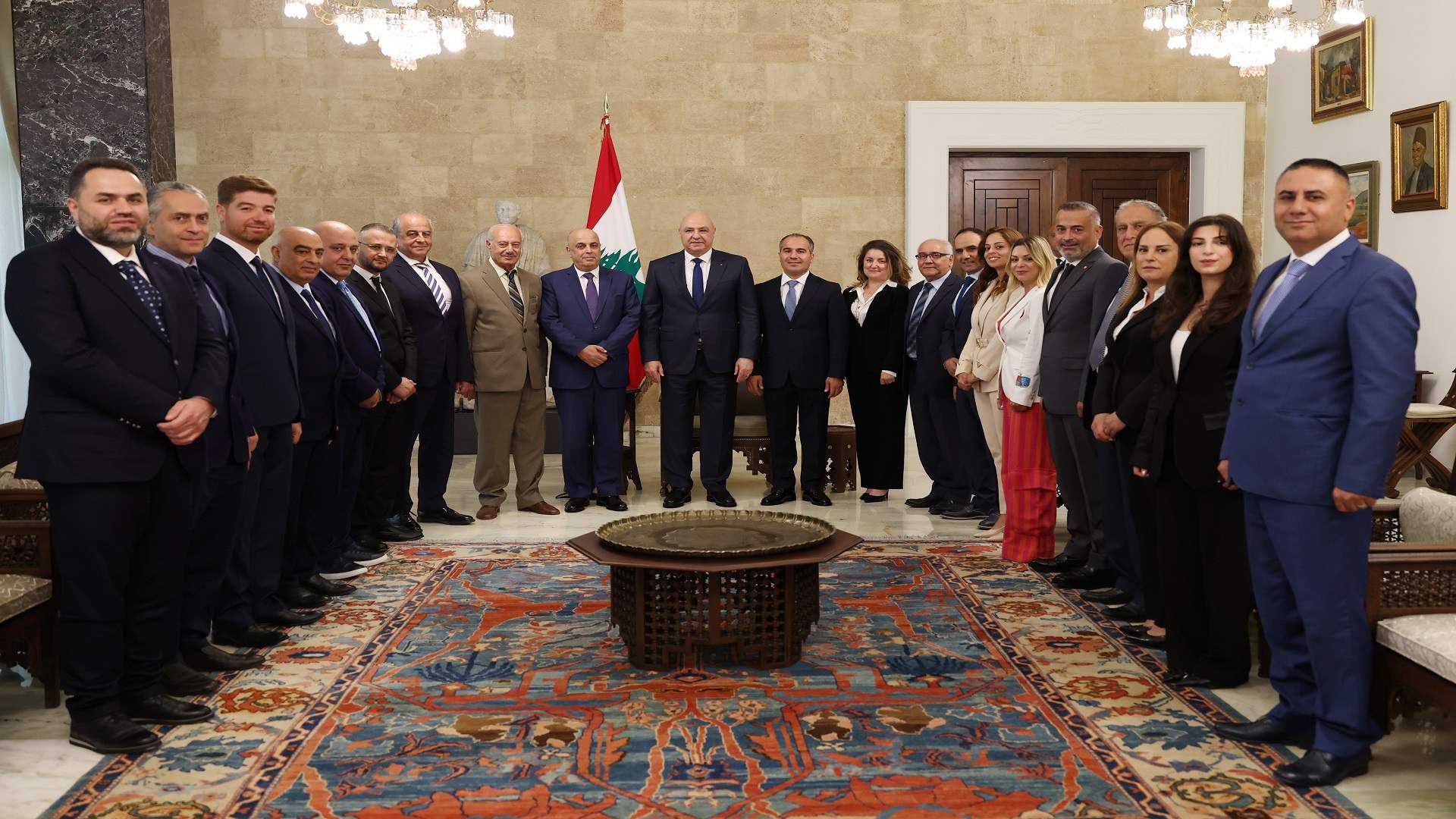الرئيس عون: نعمل على تحديث أجهزة "السكانر" في الجمارك وتشديد ضبط الحدود 3 الرئيس عون: نعمل على تحديث أجهزة "السكانر" في الجمارك وتشديد ضبط الحدود