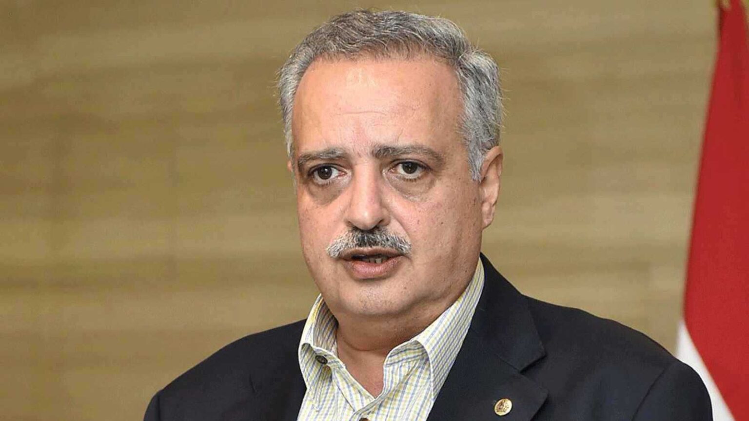 التقى وفداً من “قسد” للتعارف وأبلغه رفض تقسيم سوريا أرسلان لـ”الديار”: لا أؤيد الهجري بالانفصال والشرع لم يبادر لمنع الأحداث التقى وفداً من "قسد" للتعارف وأبلغه رفض تقسيم سوريا أرسلان لـ"الديار": لا أؤيد الهجري بالانفصال والشرع لم يبادر لمنع الأحداث