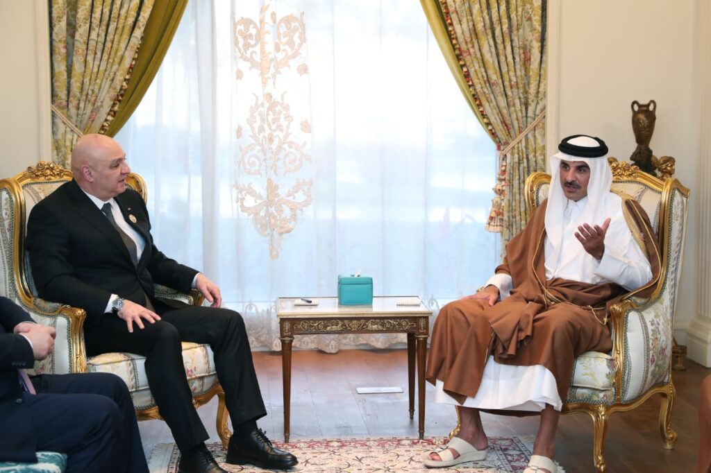الرئيس عون يجري إتصال هاتفي مع أمير قطر
