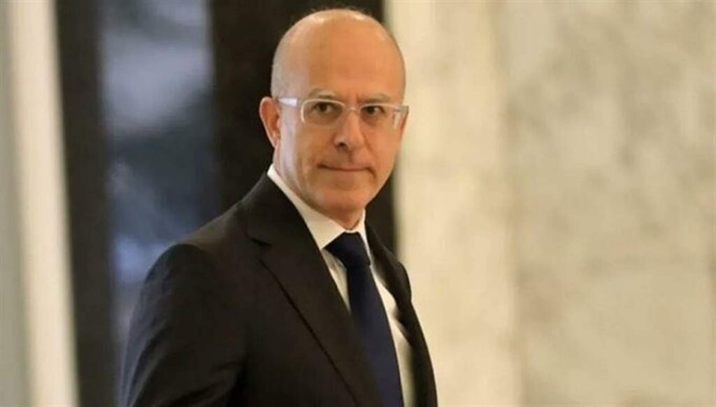 بعد ان وضع إستقالته بعهدة الرئيس عون.. ماذا قال الوزير فادي مكي؟ بعد ان وضع إستقالته بعهدة الرئيس عون.. ماذا قال الوزير فادي مكي؟