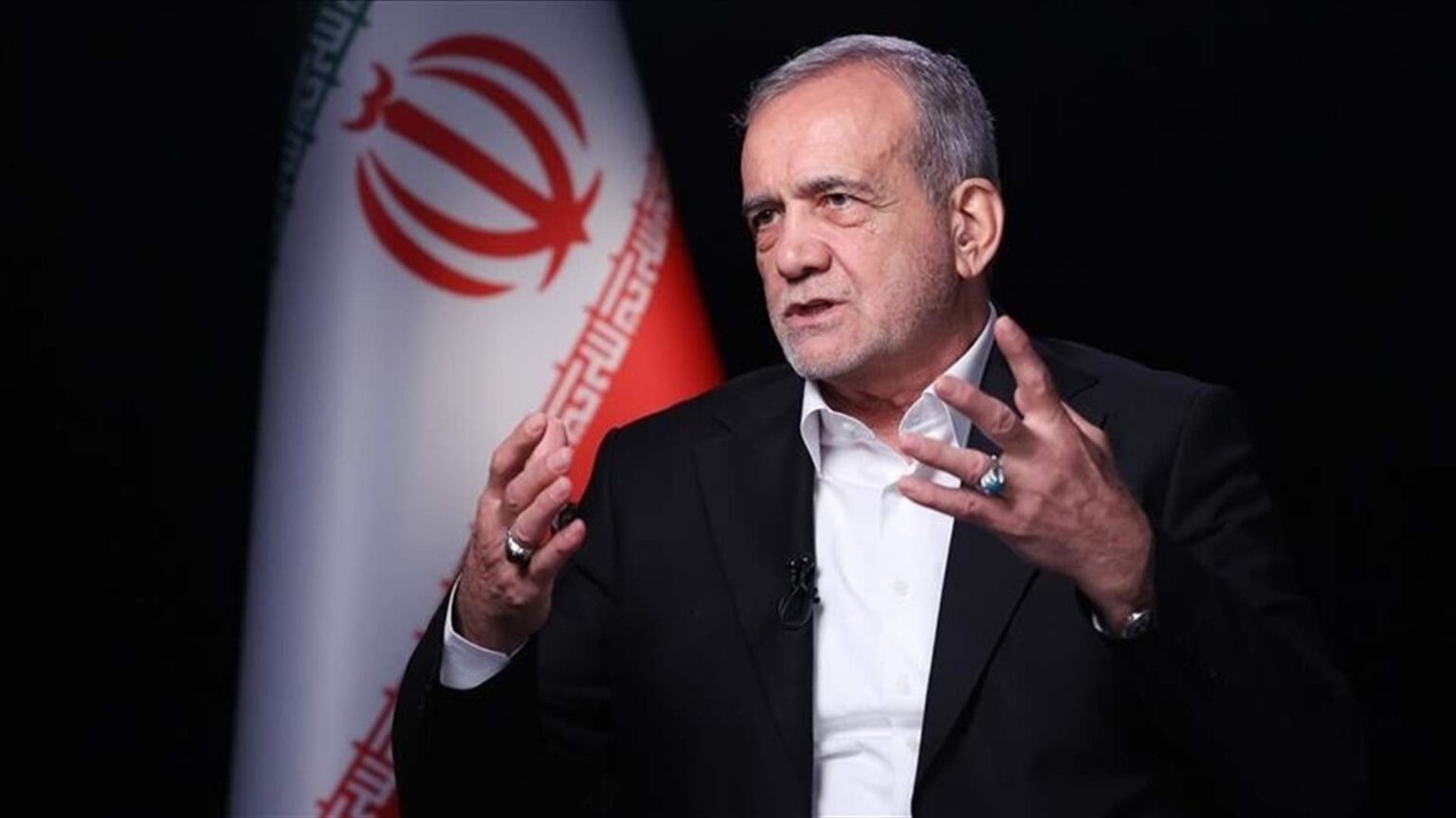 الرئيس الإيراني: نأمل أن نتوصل في قمة الدوحة إلى نتائج تعزز وحدتنا وتماسكنا في مواجهة الكيان الصهيوني