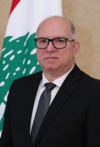 وزير العمل محمد حيدر :يعلق على الغارات الإسرائيلية واصفا هذا العمل بالرسائل الدموية 3 وزير العمل محمد حيدر :يعلق على الغارات الإسرائيلية واصفا هذا العمل بالرسائل الدموية
