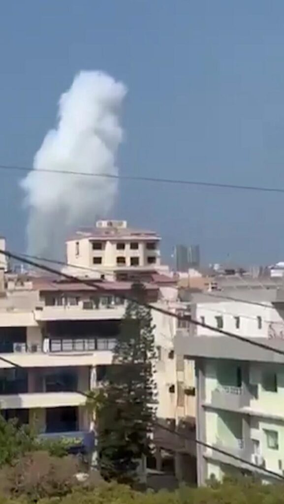 لحظة انفـجار خزان كربير في منطقة شاتيلا