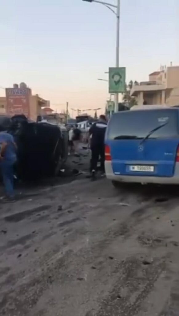 حادث سير مروع على طريق النبي عثمان في البقاع الشمالي ماأدى الي سقوط جرحى