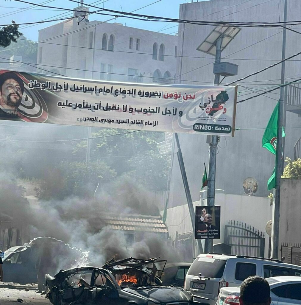 غارة من مسيرة استهدفت سيارة عند مدخل مستشفى تبنين