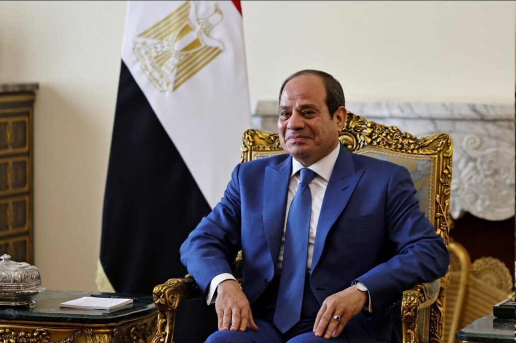 الرئيس المصري، عبد الفتاح السيسي، خلال قمة "بريكس" الاستثنائية