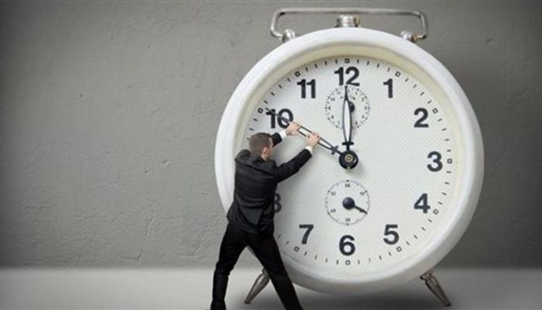 بدء العمل بالتوقيت الشتوي عند منتصف هذه الليلة 3 بدء العمل بالتوقيت الشتوي عند منتصف هذه الليلة