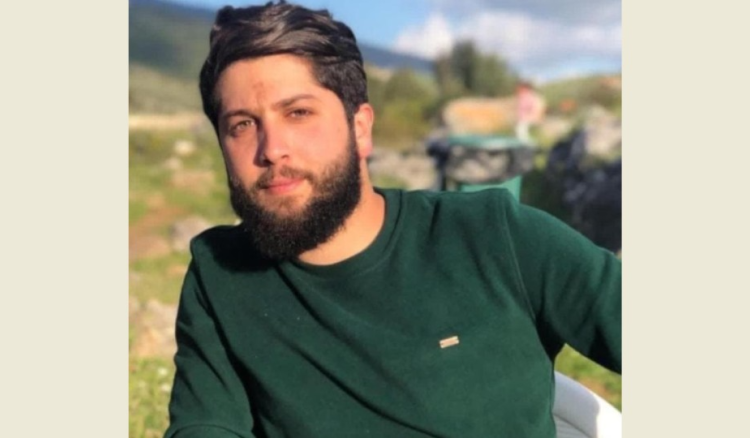 شهيد عين قانا استهدفته الغارة بعد ايصال ابنه إلى المدرسة في كفرفيلا 3 شهيد عين قانا استهدفته الغارة بعد ايصال ابنه إلى المدرسة في كفرفيلا