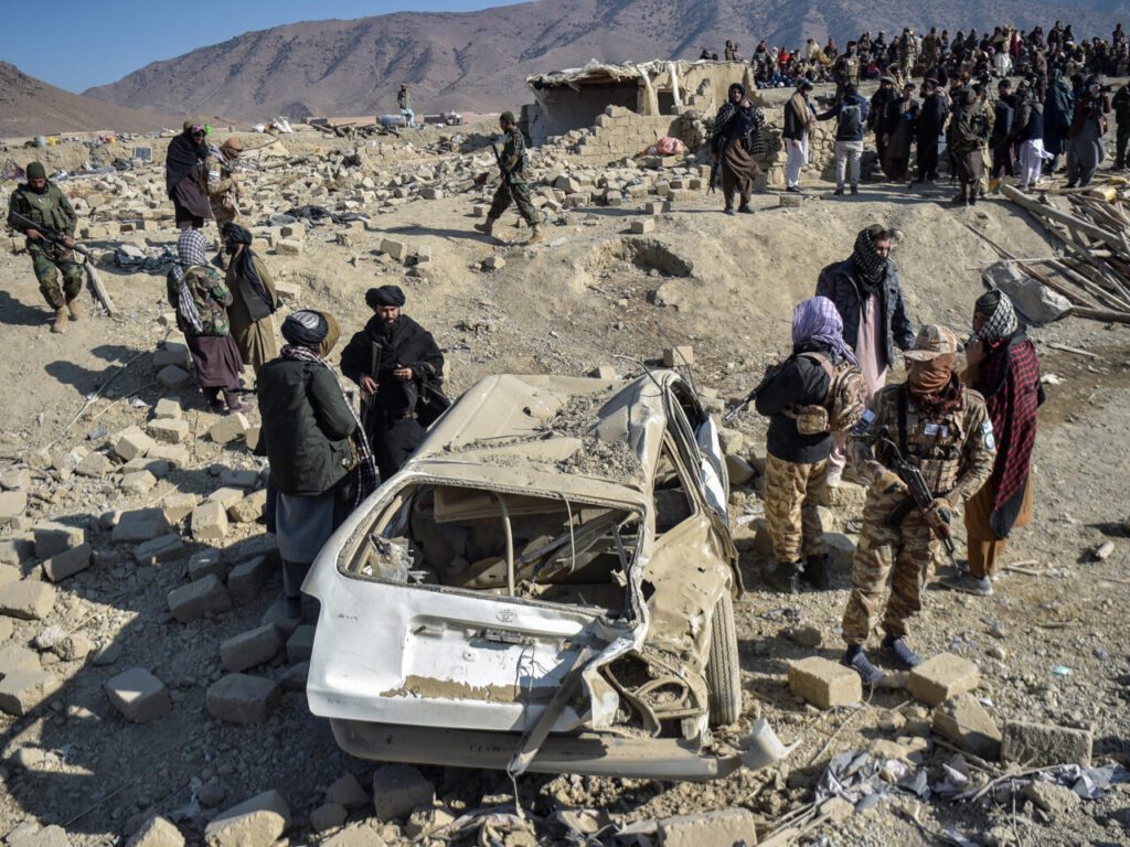 استهداف سلاح الجو الباكستاني لزعيم طالبان باكستان في كابول وتشديد الإجراءات الأمنية حول موقع الغارة