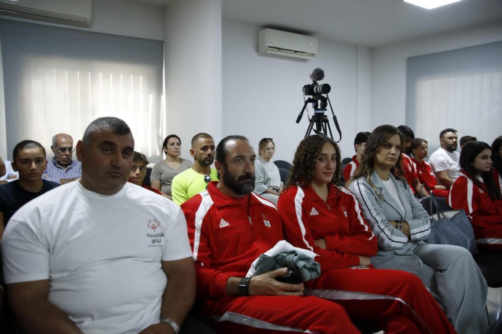 الأولمبية اللبنانية أعلنت بعثة آسياد الشباب الثالثة 2025 20 لاعباً ولاعبة و12 مدرباً يتنافسون في 10 رياضات فردية جلخ : وفينا الوعد بأن تكون بعثة " كل الوطن " إسماعيل : إخترنا الأفضل والأكفأ بالتعاون مع الإتحادات