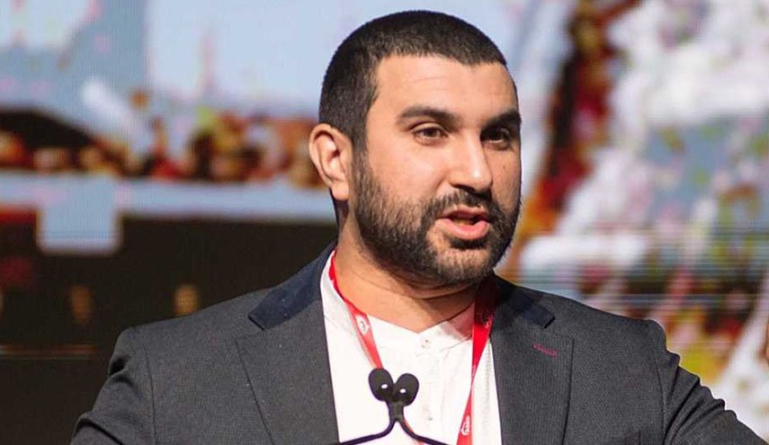 حريه التعبير تنهار في واشنطن: أمريكا تحتجز صحفياً بريطانياً انتقد إسرائيل 3 حريه التعبير تنهار في واشنطن: أمريكا تحتجز صحفياً بريطانياً انتقد إسرائيل