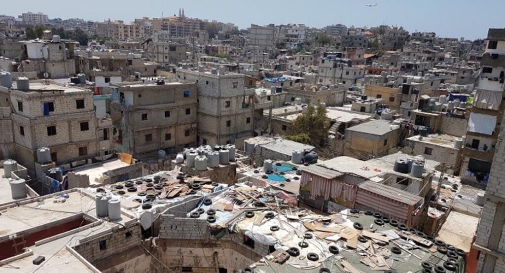 الأمن الوطني الفلسطيني يعزز حضوره في مخيم شاتيلا