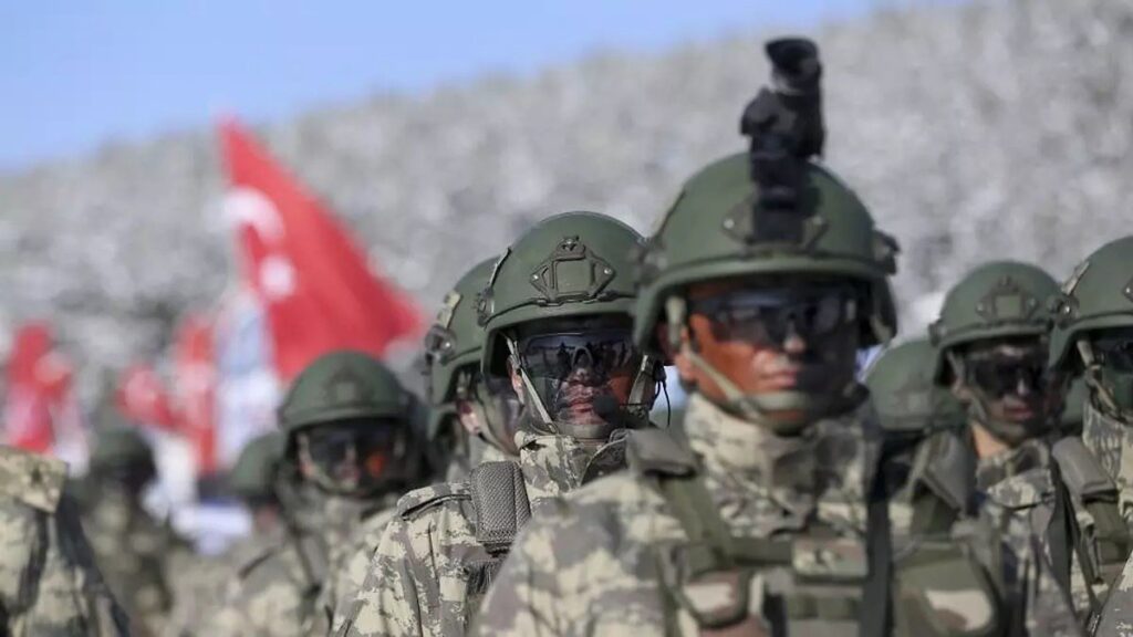 تركيا تجري مشاورات حول تشكيل قوة مهام في غزة تركيا تجري مشاورات حول تشكيل قوة مهام في غزة