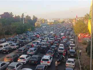 بالفيديو _نزوح من بلدة الطيبة والطيران الإسرائيلي يحلّق فوق بيروت والضاحية