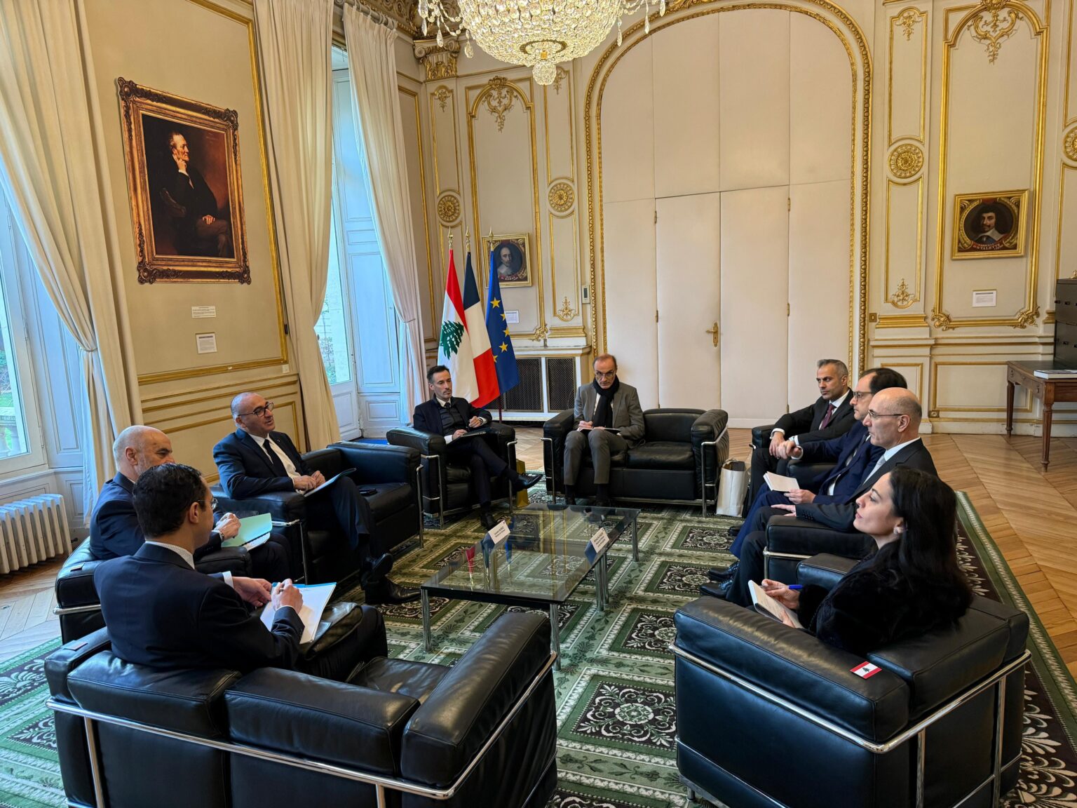 "الحجار ونظيره الفرنسي يبحثان التعاون الأمني ودعم اللبنانيين"