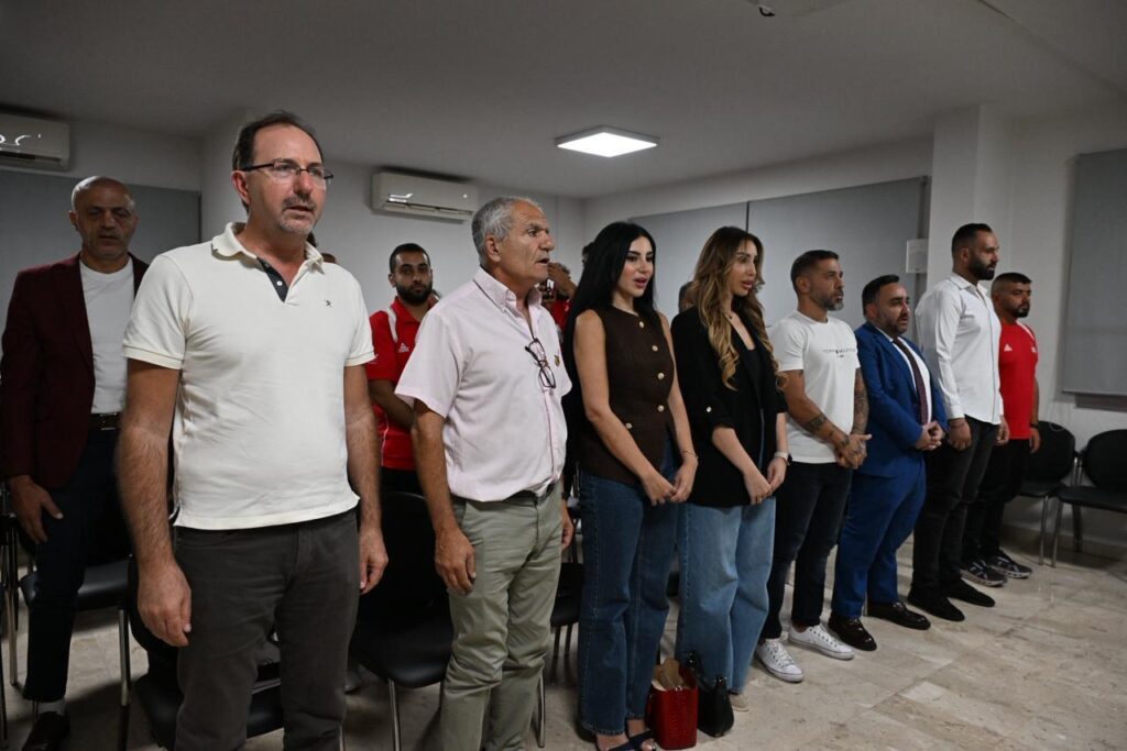 الأولمبية اللبنانية تذيع قائمة البعثة الرياضية إلى دورة ألعاب التضامن الإسلامي السادسة في الرياض 2025 18 لاعباً و8 مدربين في ألعاب فردية و3 إداريين