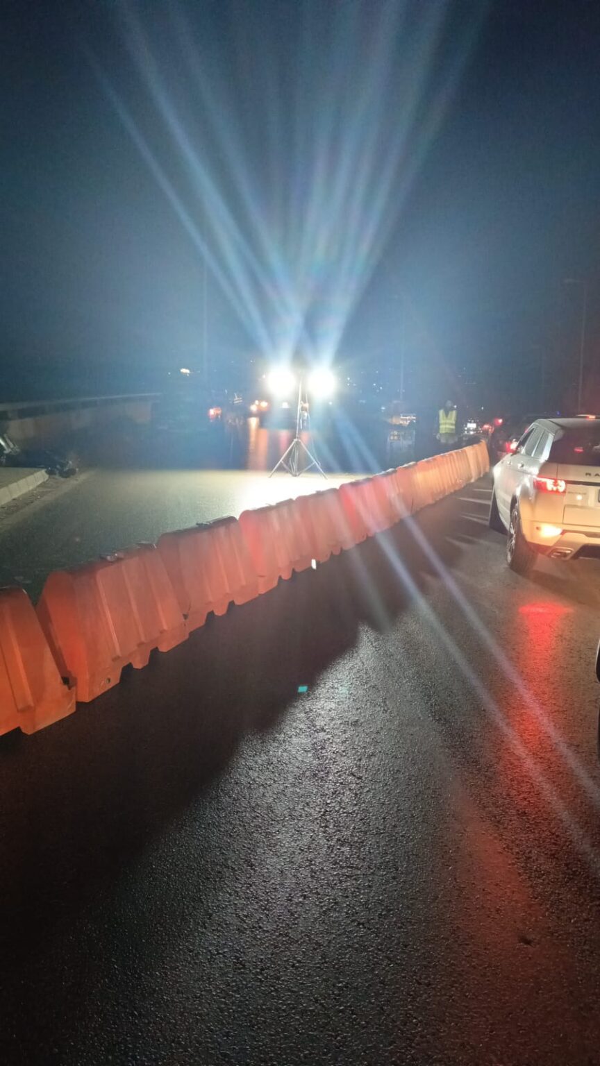 قطع السير على أوتوستراد الرئيس لحود بإتجاه الصياد بسبب الأشغال وتحويل السير بإتجاه الشيفروليه