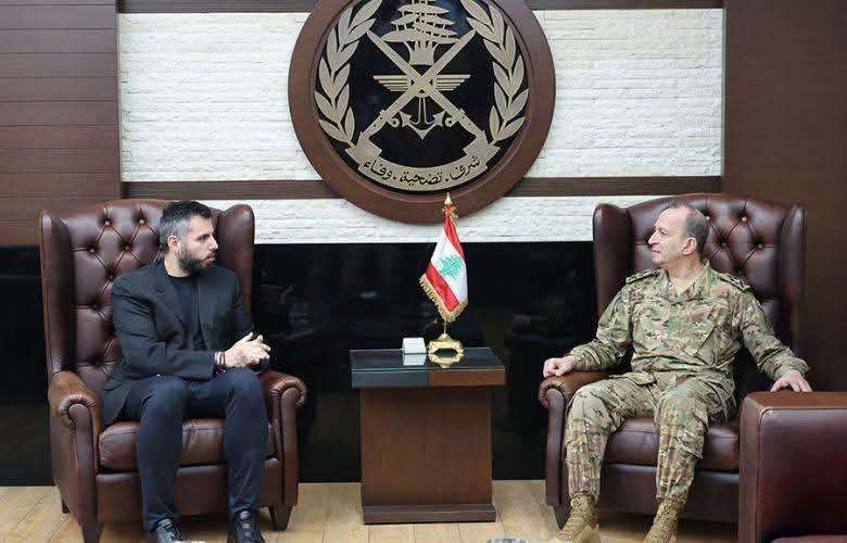 قائد الجيش يستقبل عدد من المسؤولين البارزين في لبنان 9 قائد الجيش يستقبل عدد من المسؤولين البارزين في لبنان