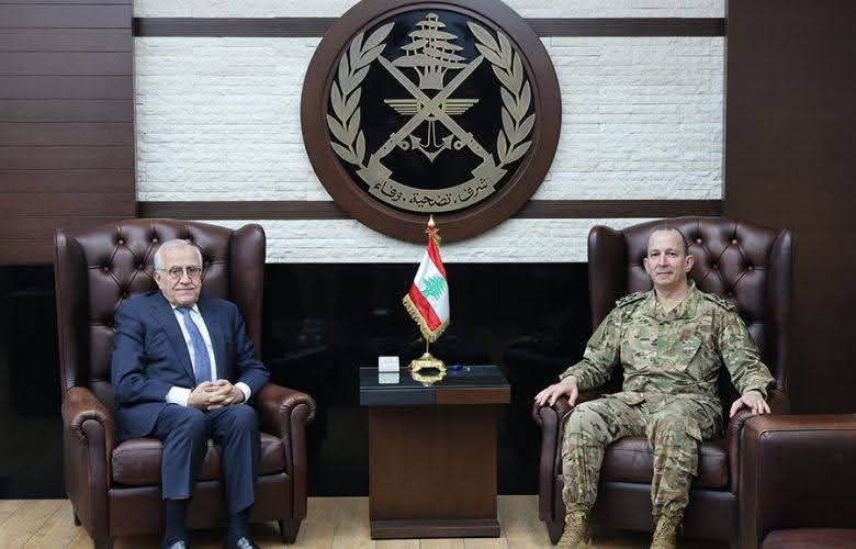 قائد الجيش يستقبل عدد من المسؤولين البارزين في لبنان 7 قائد الجيش يستقبل عدد من المسؤولين البارزين في لبنان