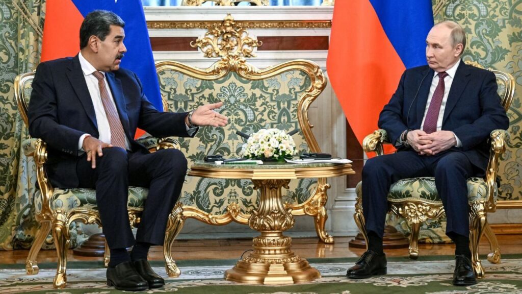 فنزويلا تشيد بالدعم الروسي في مواجهة التحديات العسكرية الأمريكية فنزويلا تشيد بالدعم الروسي في مواجهة التحديات العسكرية الأمريكية