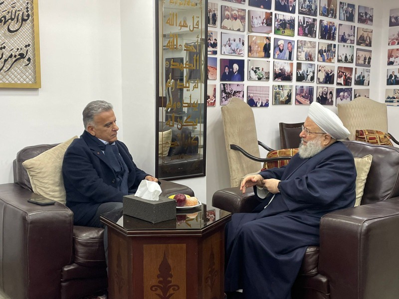 اللواء إبراهيم يلتقي الشيخ ماهر حمود في صيدا اللواء إبراهيم يلتقي الشيخ ماهر حمود في صيدا