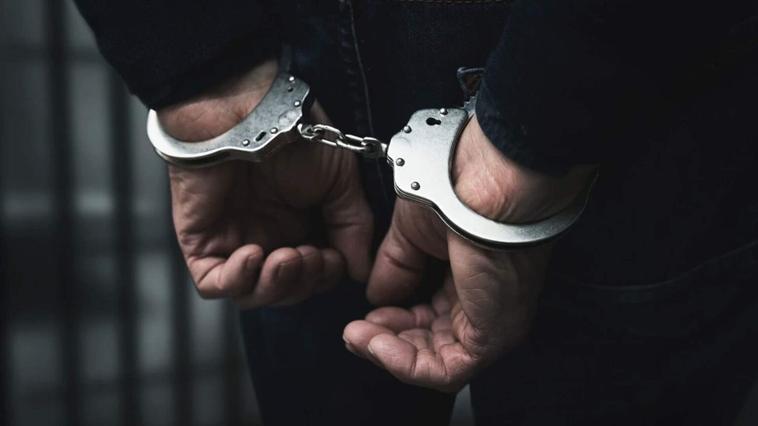 نجم عالمي يواجه اتهامًا بعد شجار مع سائق أوبر
