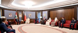 الحجار يبحث في البحرين تعزيز التعاون والتنسيق الأمني بين البلدين