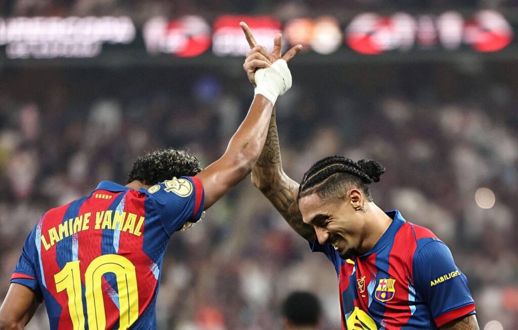 برشلونة يتوج بطلاً لكأس السوبر الإسباني للمرة الـ16