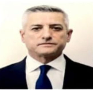 الحكومة اللبنانية تعيد تشكيل المجلس الأعلى للجمارك… العميد مصباح خليل رئيساً 5 الحكومة اللبنانية تعيد تشكيل المجلس الأعلى للجمارك… العميد مصباح خليل رئيساً