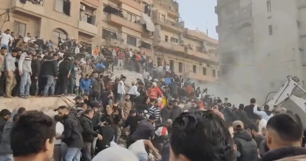 عدد المفقودين 5اة6اشخاص