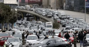 احتجاجات … وقطع طرقات