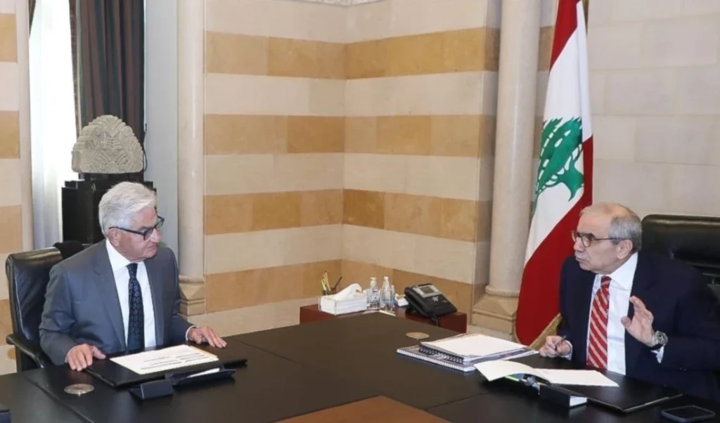 الفجوة المالية على طاولة الحسم