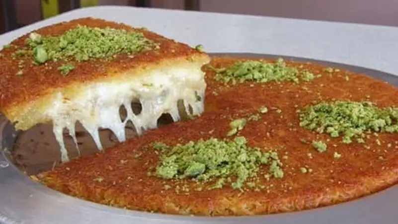 أصل الكنافة وحكايتها عبر العصور.. هل بدأت في الشام أم مصر؟ أصل الكنافة وحكايتها عبر العصور.. هل بدأت في الشام أم مصر؟