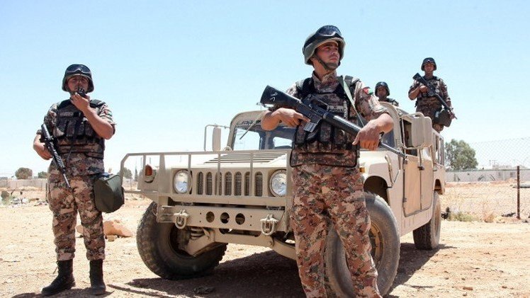 الأردن يتصدى لـ49 مسيّرة وصاروخاً باليستياً ويؤكد: أضرار مادية دون إصابات 1 الأردن يتصدى لـ49 مسيّرة وصاروخاً باليستياً ويؤكد: أضرار مادية دون إصابات