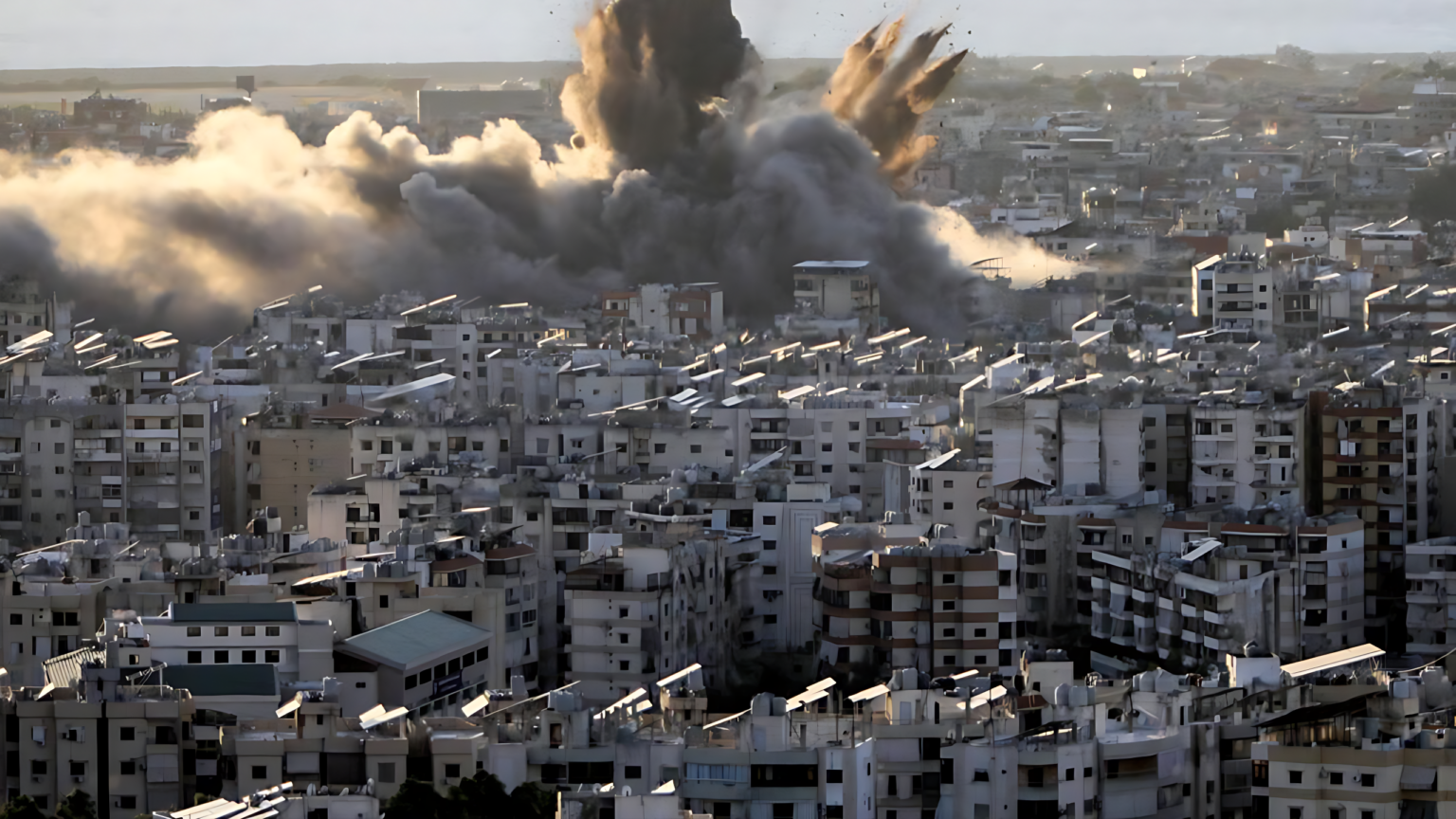 لبنان بين تصعيد إسرائيل والخروج من "الوضع الرمادي"