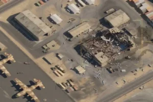 صور قريبة تكشف حجم الدمار في قاعدة عريفجان بالكويت بعد الضربة الإيرانية‎