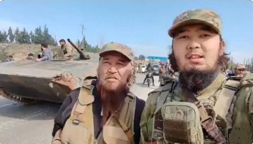 مقاتلان من الإيغور في صفوف ما يسمى الجيش السوري الجديد
