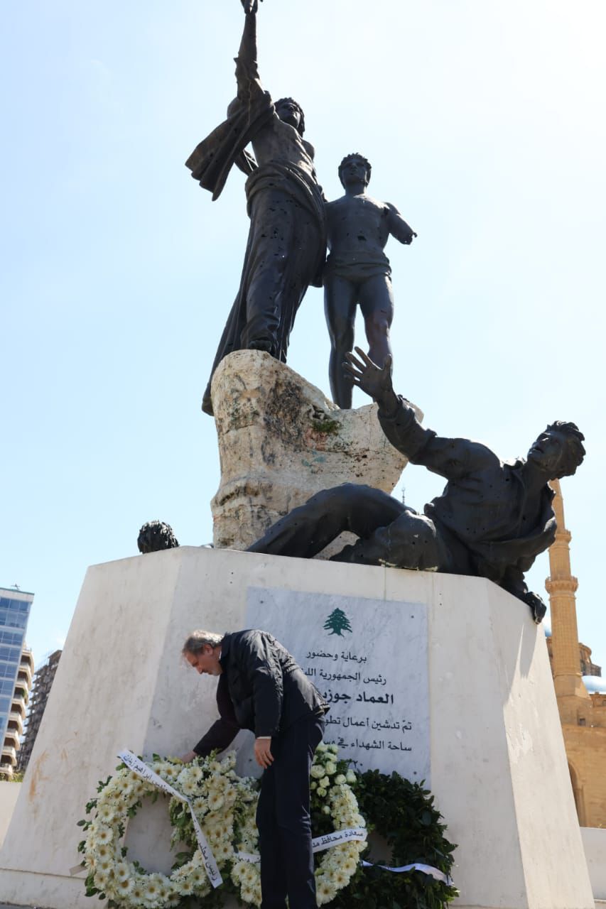 بيروت تُحيي عيد الشهداء.. عبود يضع أكاليل الورد في ساحة الشهداء