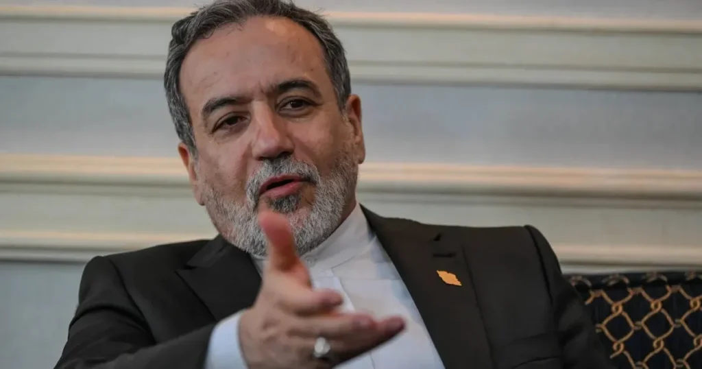 عراقجي يحدد شروط التفاوض ويحذر من زعزعة الأمن في مضيق هرمز