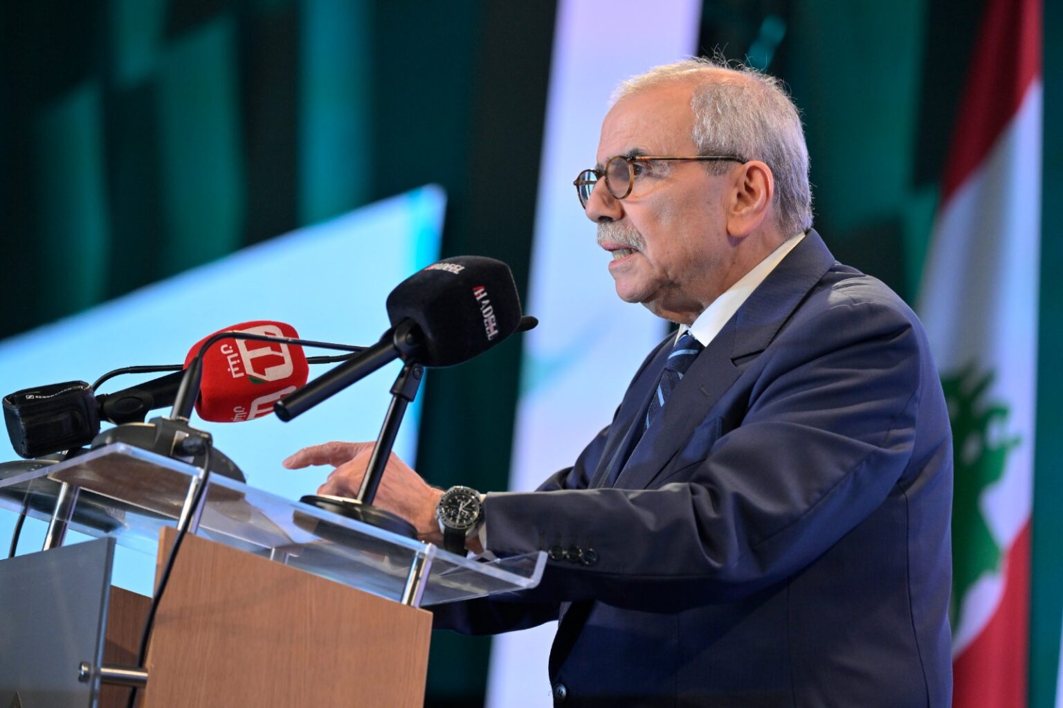 نوّاف سلام: دقّة الشّجاعة الوطنيّة