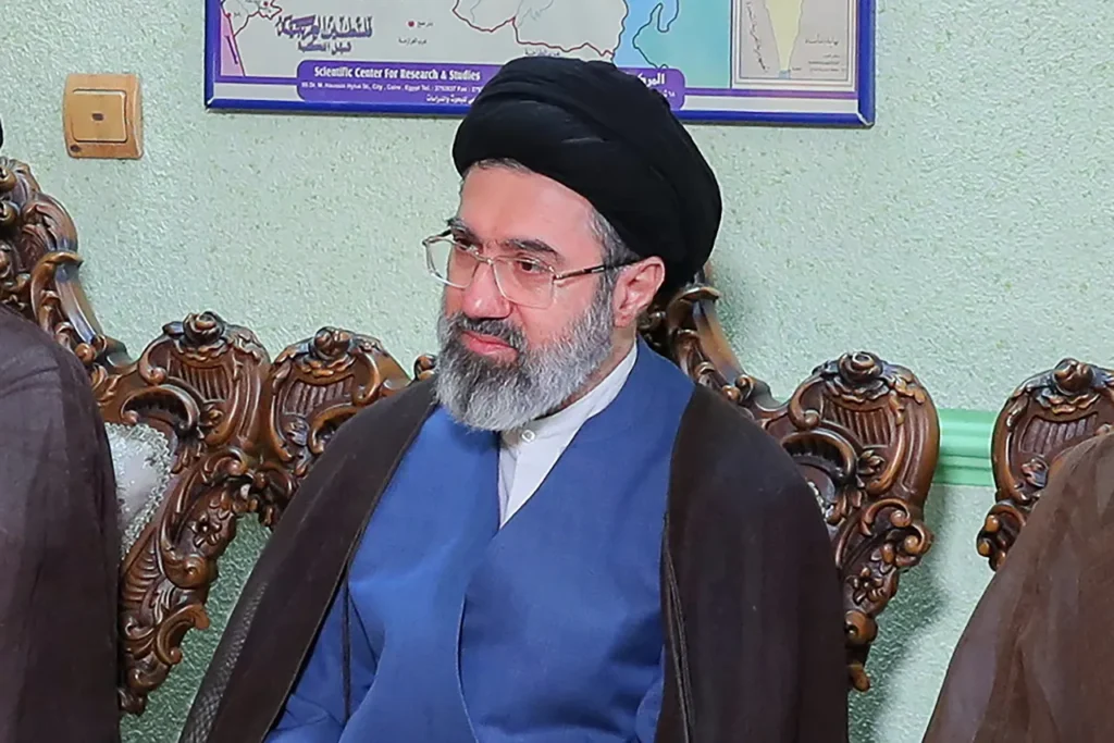السيد خامنئي: توجيهات جديدة للتعامل مع الخصوم السيد خامنئي: توجيهات جديدة للتعامل مع الخصوم