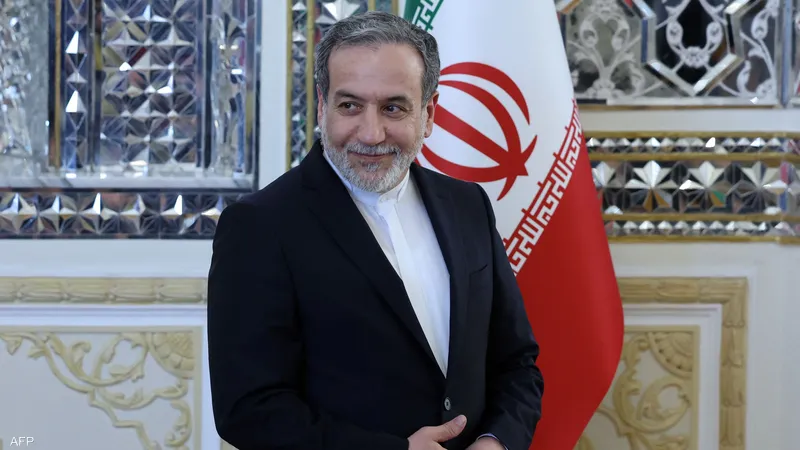 عرقجي يرد على عون: أنقذ لبنان من عدوك الحقيقي عرقجي يرد على عون: أنقذ لبنان من عدوك الحقيقي