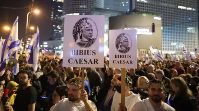 آلاف الإسرائيليين يخرجون ضد نتنياهو ..لكن للرجل رأي آخر!