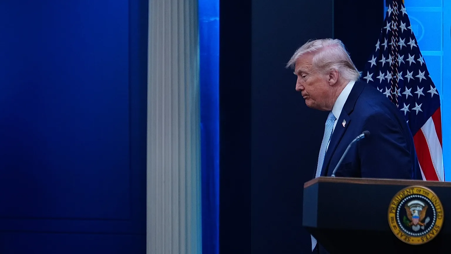 لماذا تنفي طهران ما يعلنه ترامب؟