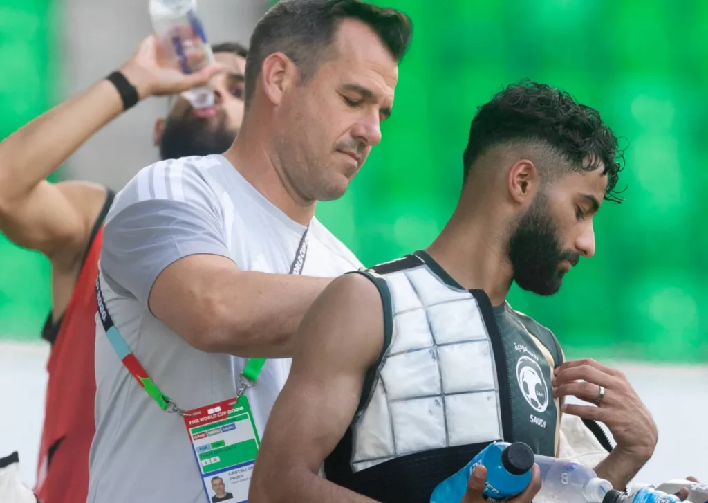تقنية تبريد متطورة ترافق المنتخب السعودي لمواجهة حرارة المونديال