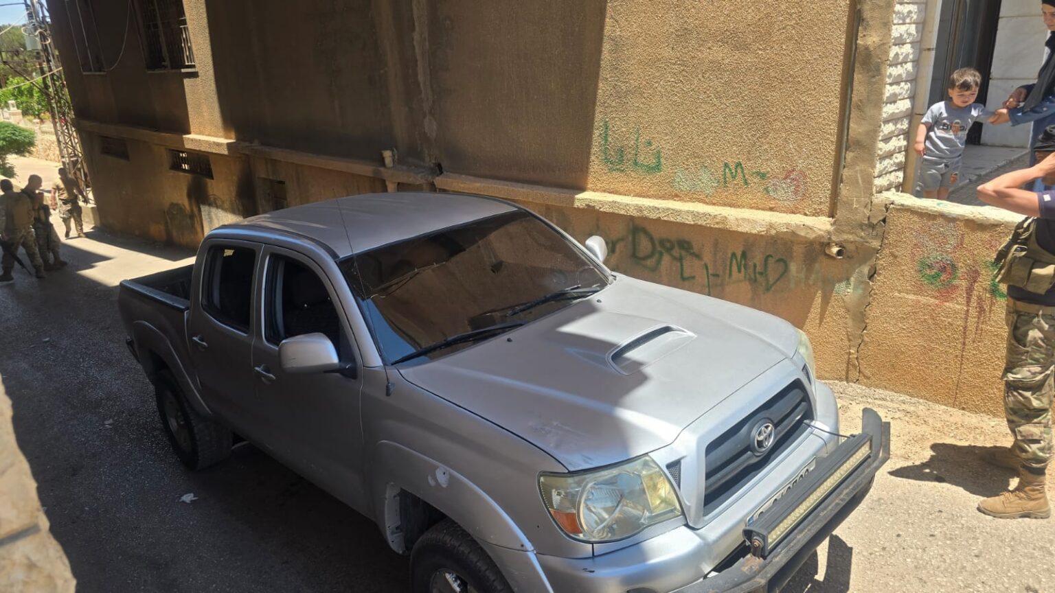 الجيش اللبناني يفتش ويداهم شققاً ومنازل في بعلبك